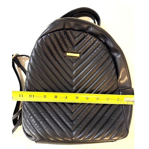 ALDO Backpack Purse Black Quilted Faux Leather Chevron Gold Zip Travel School - Picture 4 of 8